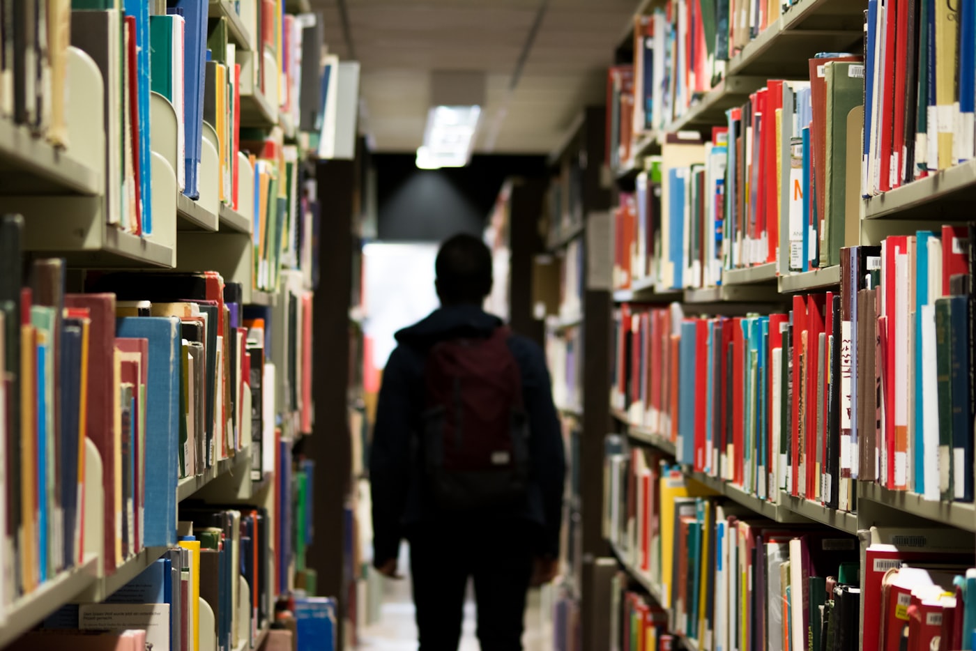 An aisle in the school library